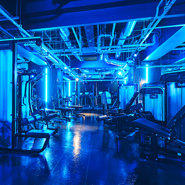 トレーニングマシンエリア