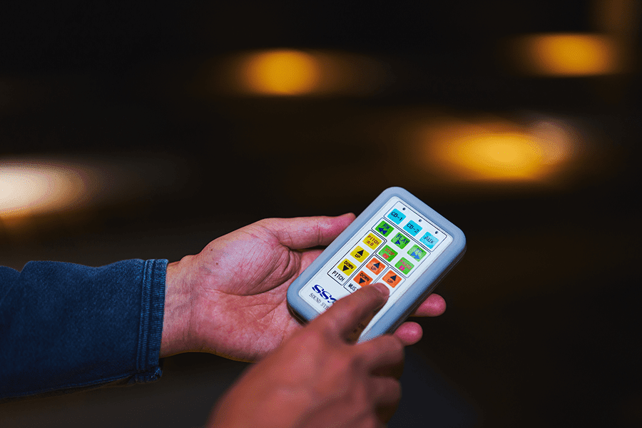 音響システム遠隔コントローラー