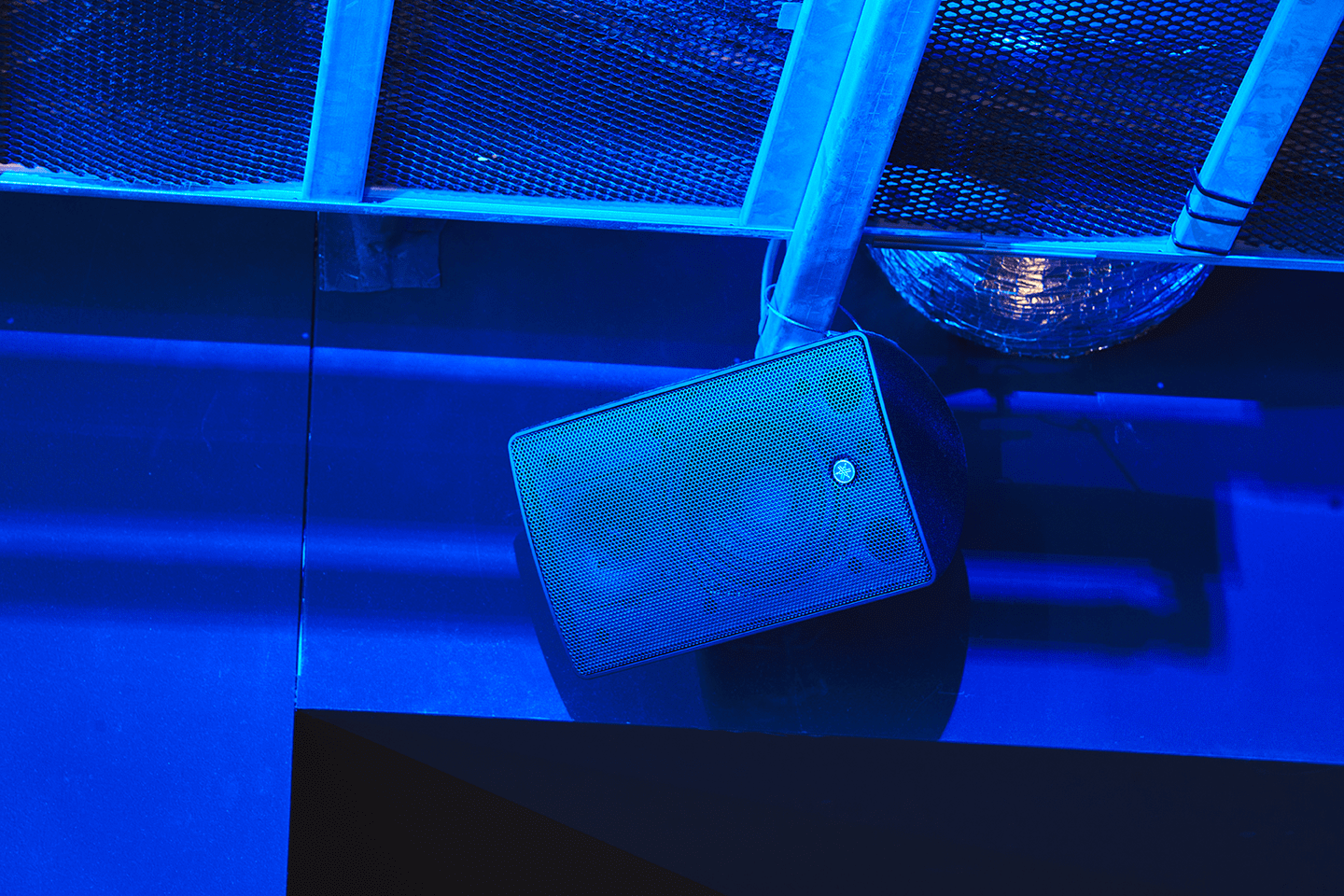 マシーンエリアメインスピーカー